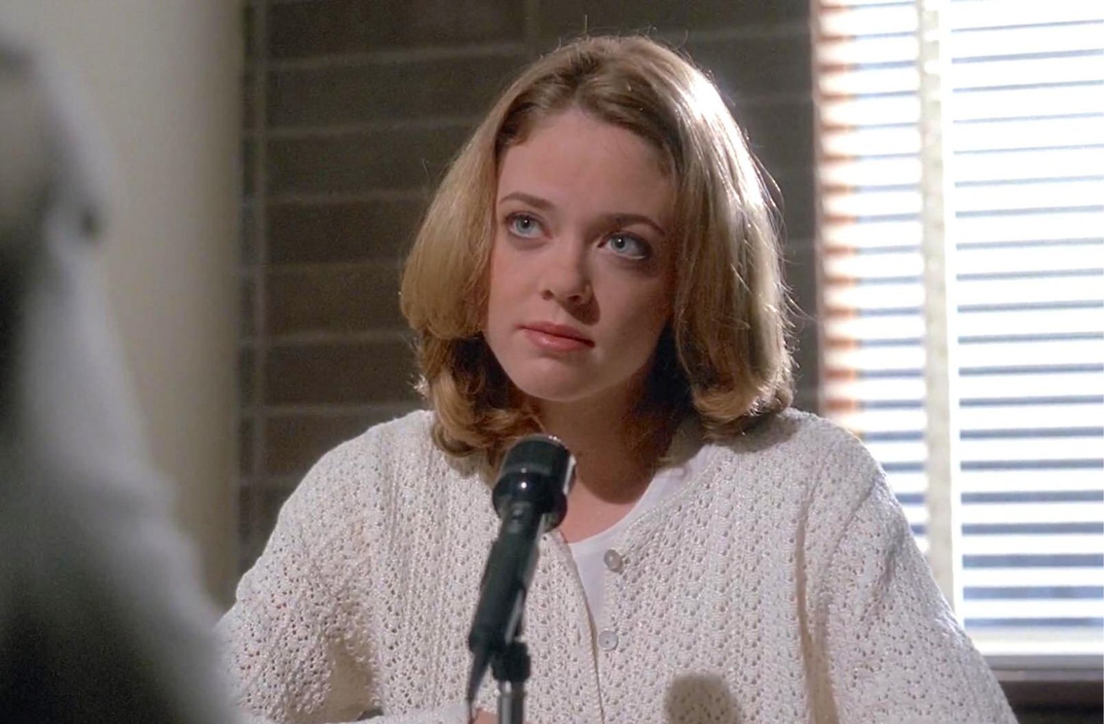 Who Was Lisa Robin Kelly?