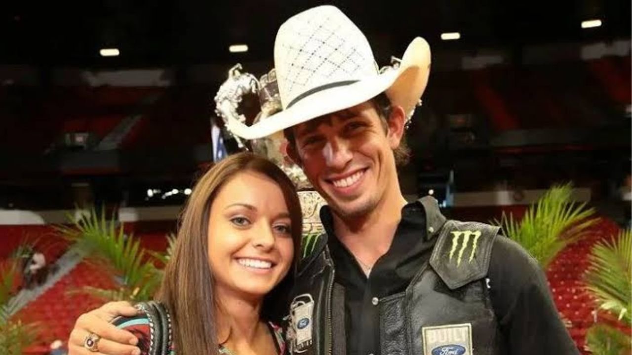 How Did Lexie Wiggly and J.B. Mauney Meet?