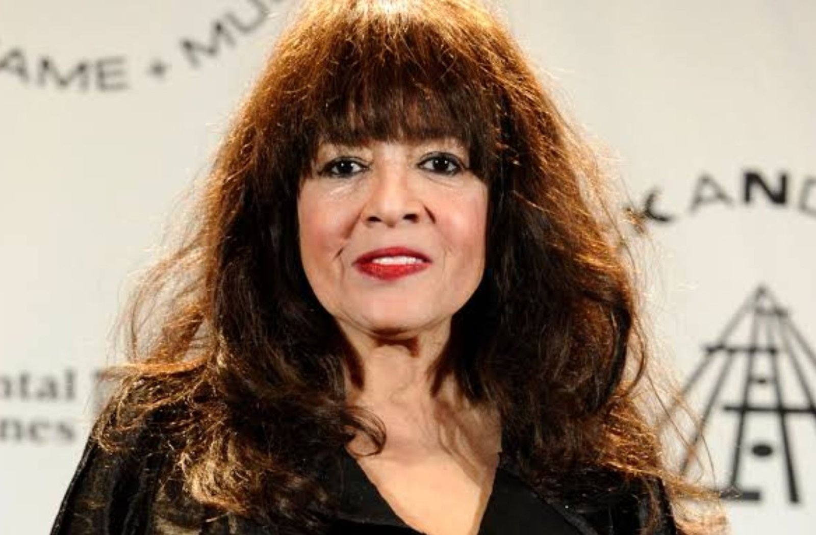 Who Was Louis Phillip Spector’s Mother, Ronnie Spector?