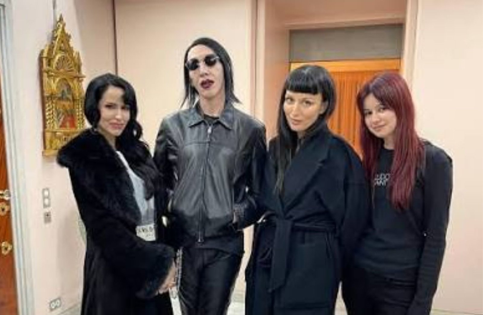 When Did Lindsay Usich Meet Marilyn Manson?